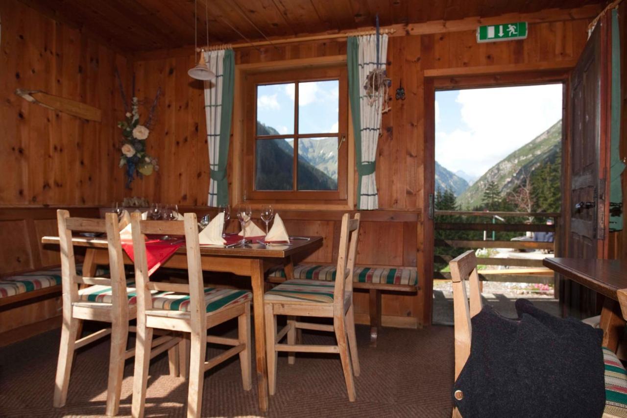 Berggasthaus Hermine Madau Zams Extérieur photo